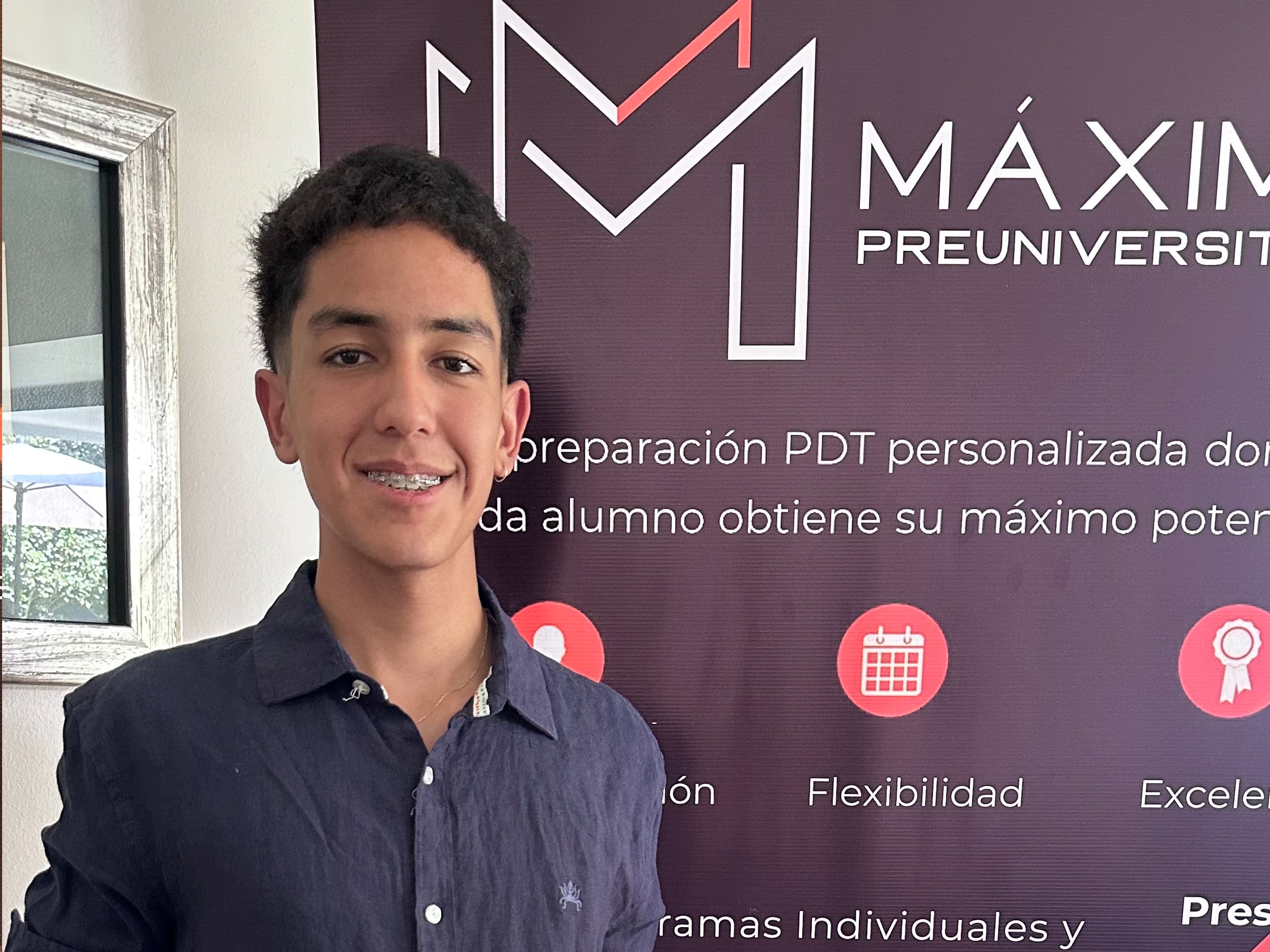 Puntaje Nacional preparó la PAES en preuniversitario online y presencial